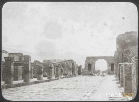 Arc de Triomphe (Pompéi)